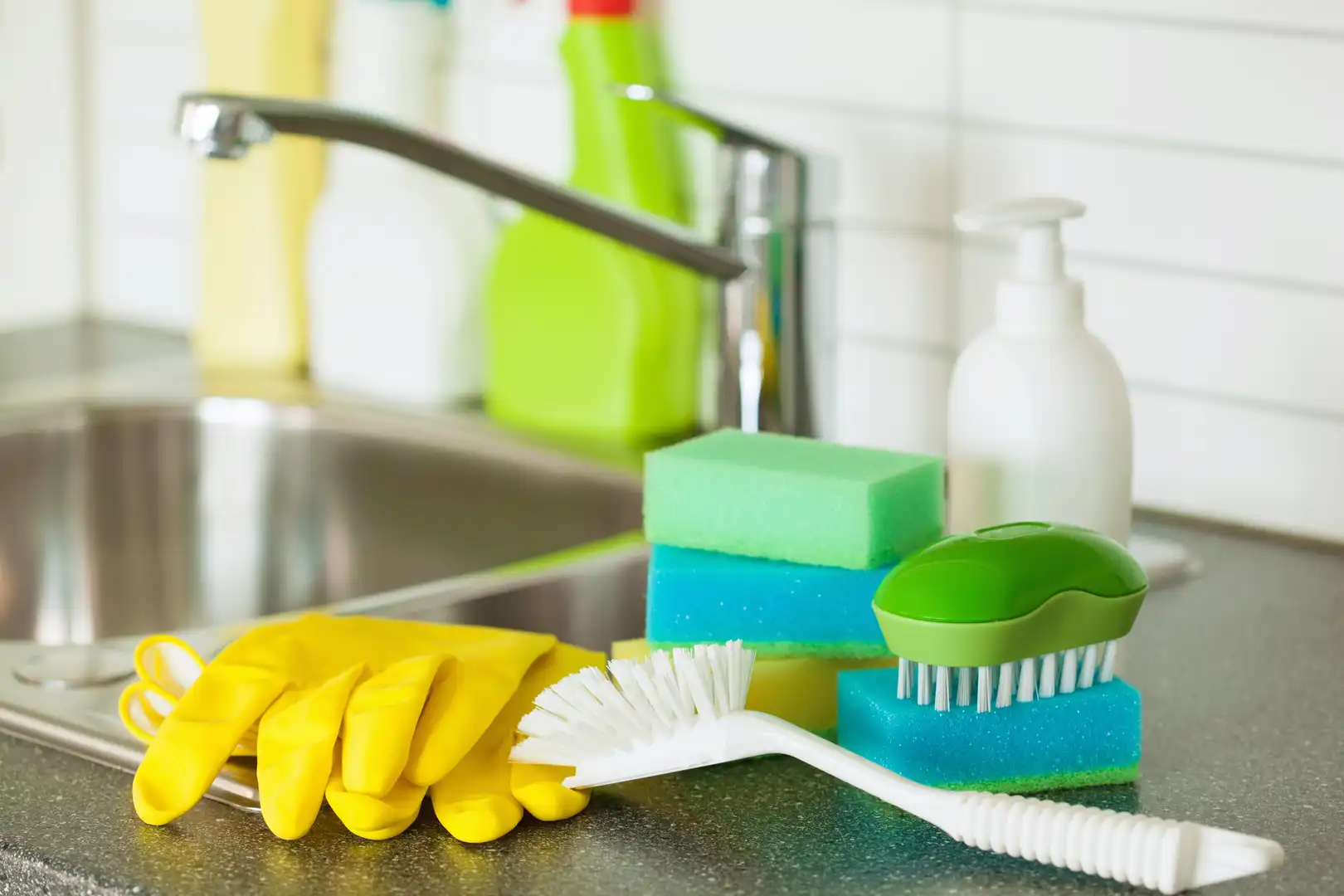 Must-Have Essential Items Every Household Needs to Make Your Home Sparkly Clean